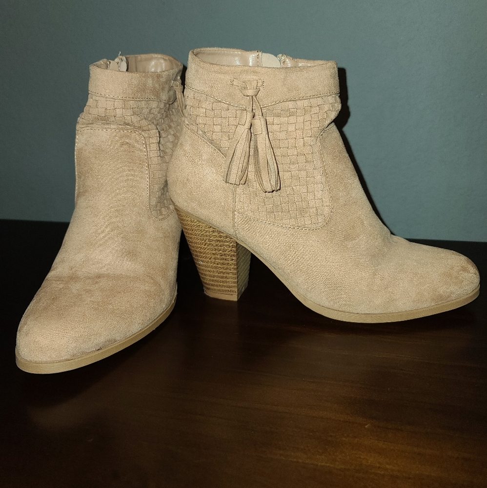Ankle booties
